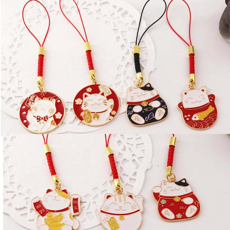 Cute Cartoon Japanese Lucky Cat Keychain Phone Charms Car Bag Pendant Jewelry Fortune Key Chain Pray Keyfob Couple Gifts