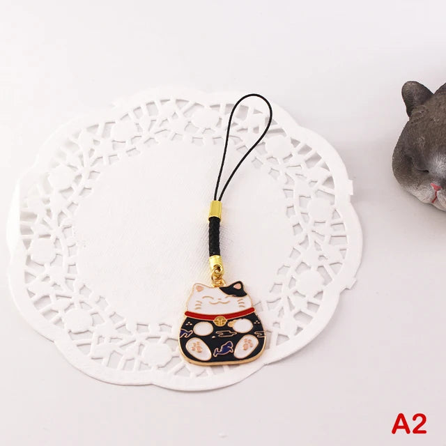 Cute Cartoon Japanese Lucky Cat Keychain Phone Charms Car Bag Pendant Jewelry Fortune Key Chain Pray Keyfob Couple Gifts