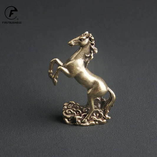 Solid Copper Running Horse Sculpture Ornaments Retro Brass Animal Feng Shui Small Statue Office Desk Home Decorations Figurines